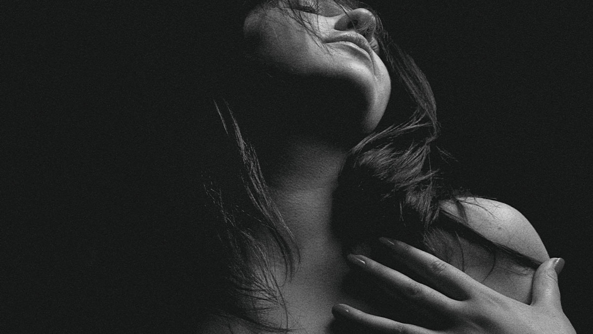 Persian Poetry After Dark | In English